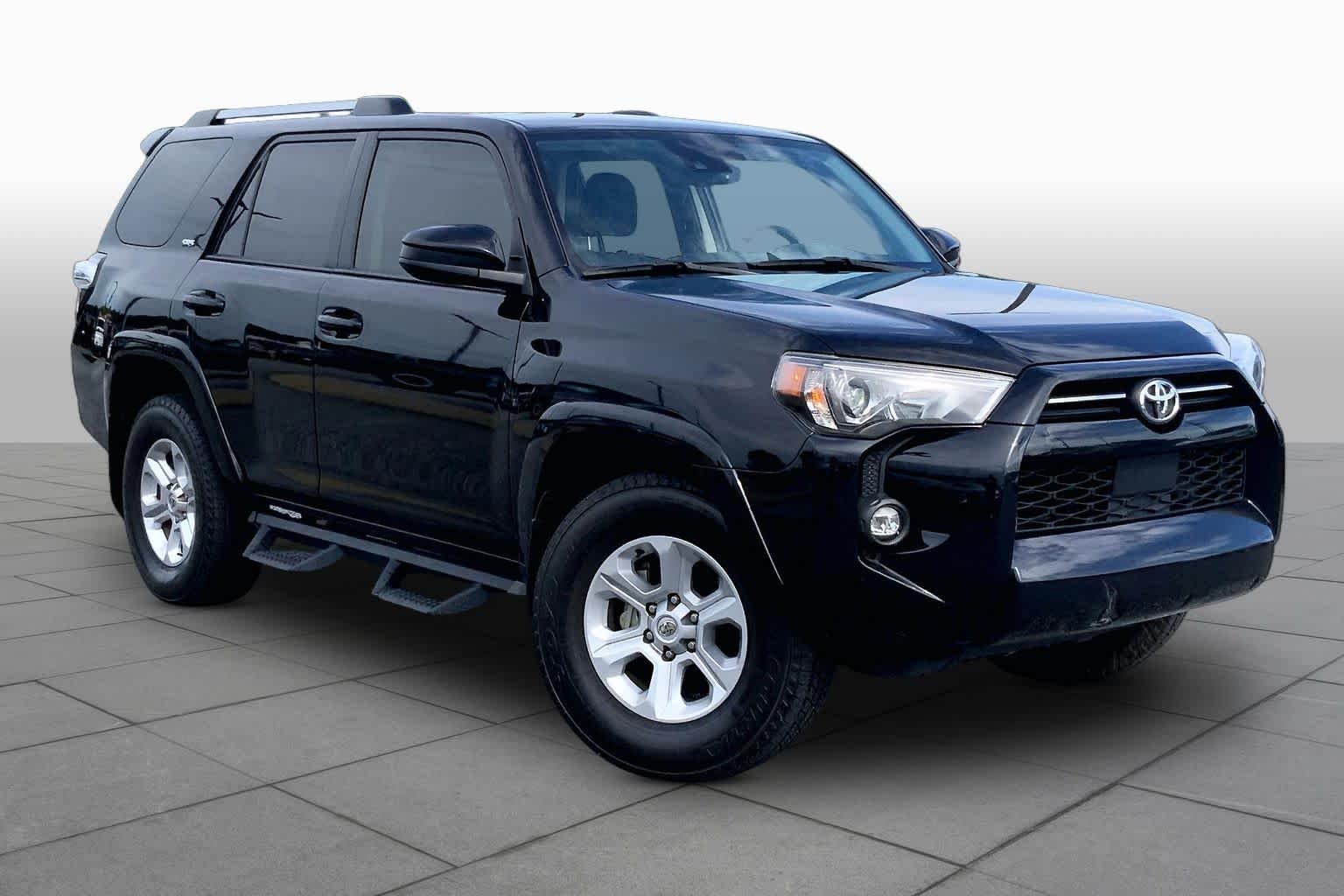 Used 2022 Midnight Black Metallic Toyota SR5 image 3