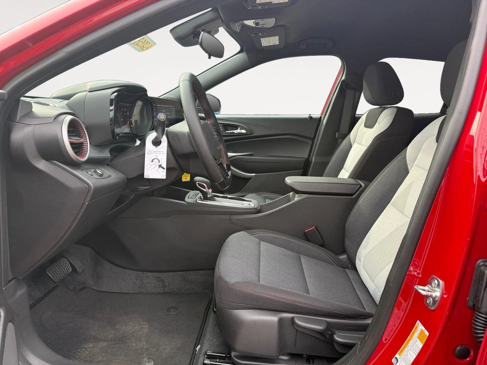 2026 Chevrolet Trax RS - Photo 10