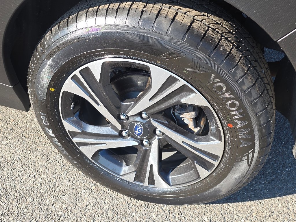 Used 2024 Crystal Black Silica Subaru Premium image 6