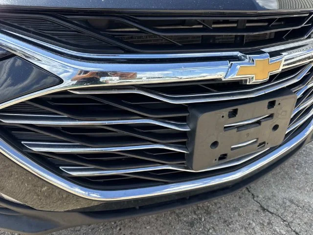 Used 2025 Black Chevrolet LT image 4