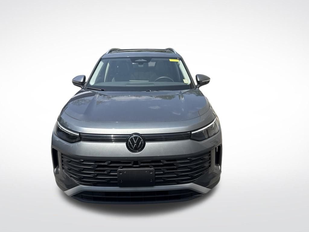 Used 2026 Gray Volkswagen 2.0T SE image 3