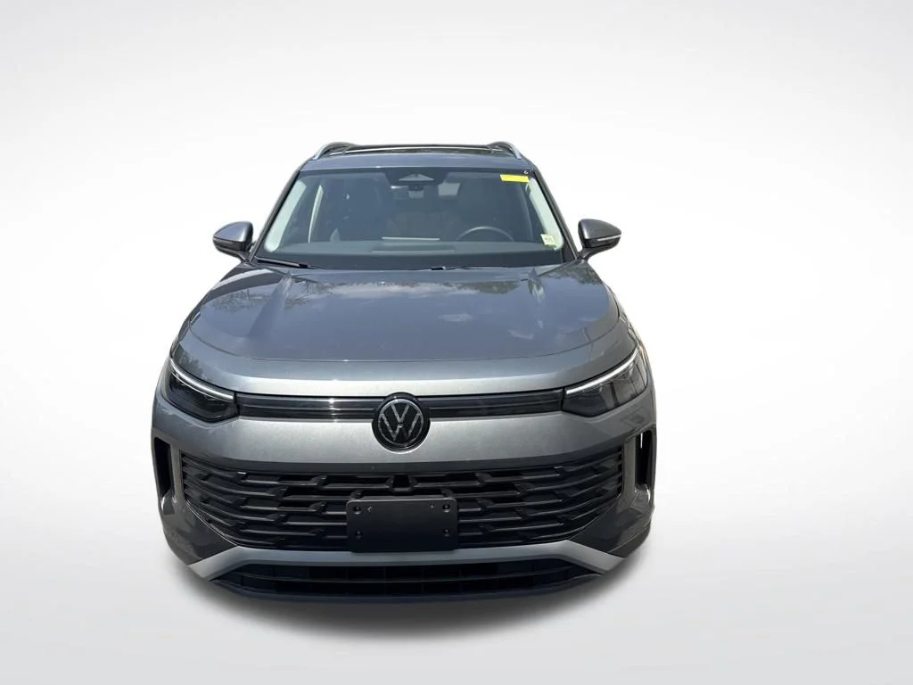 Used 2026 Gray Volkswagen 2.0T SE image 3