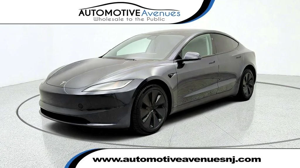 Used 2025 Stealth Grey Tesla Long Range RWD image 1