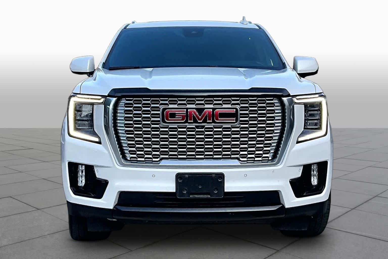 2024 GMC Yukon XL 4