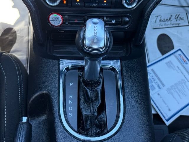 Used 2017 Red Ford V6 image 23
