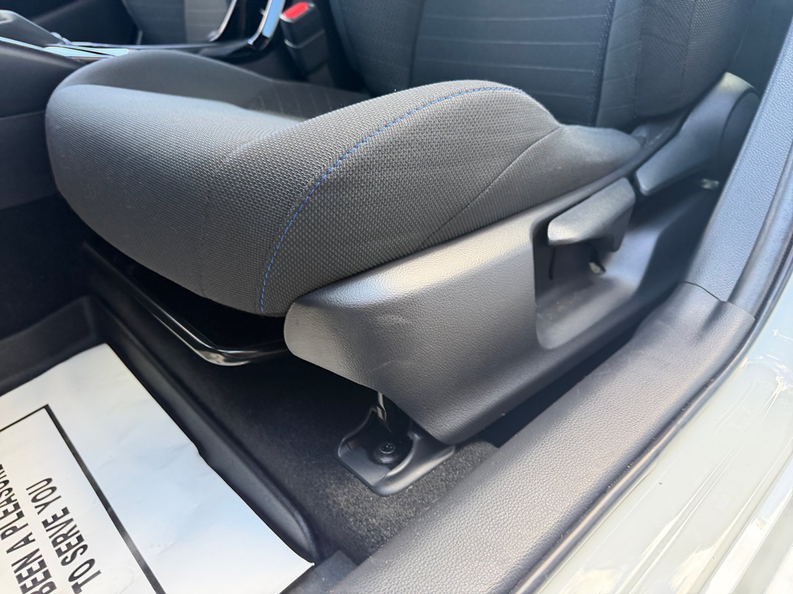 Used 2022 White Toyota SE image 9