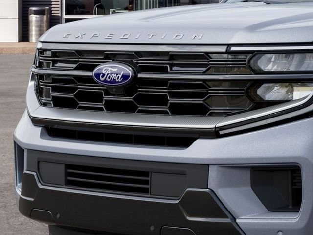 New 2027 Glacier Gray Metallic Tri-Coat Ford Platinum image 17