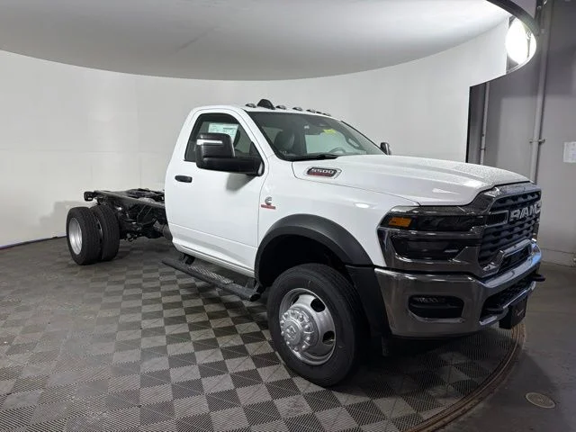 2026 RAM 5500 Tradesman 4X4 Reg Cab LWB DRW 169" WB's photo