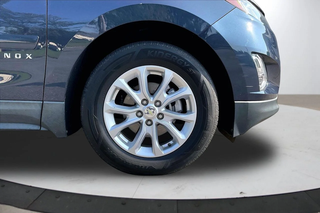 Used 2018 Blue Chevrolet LT image 34