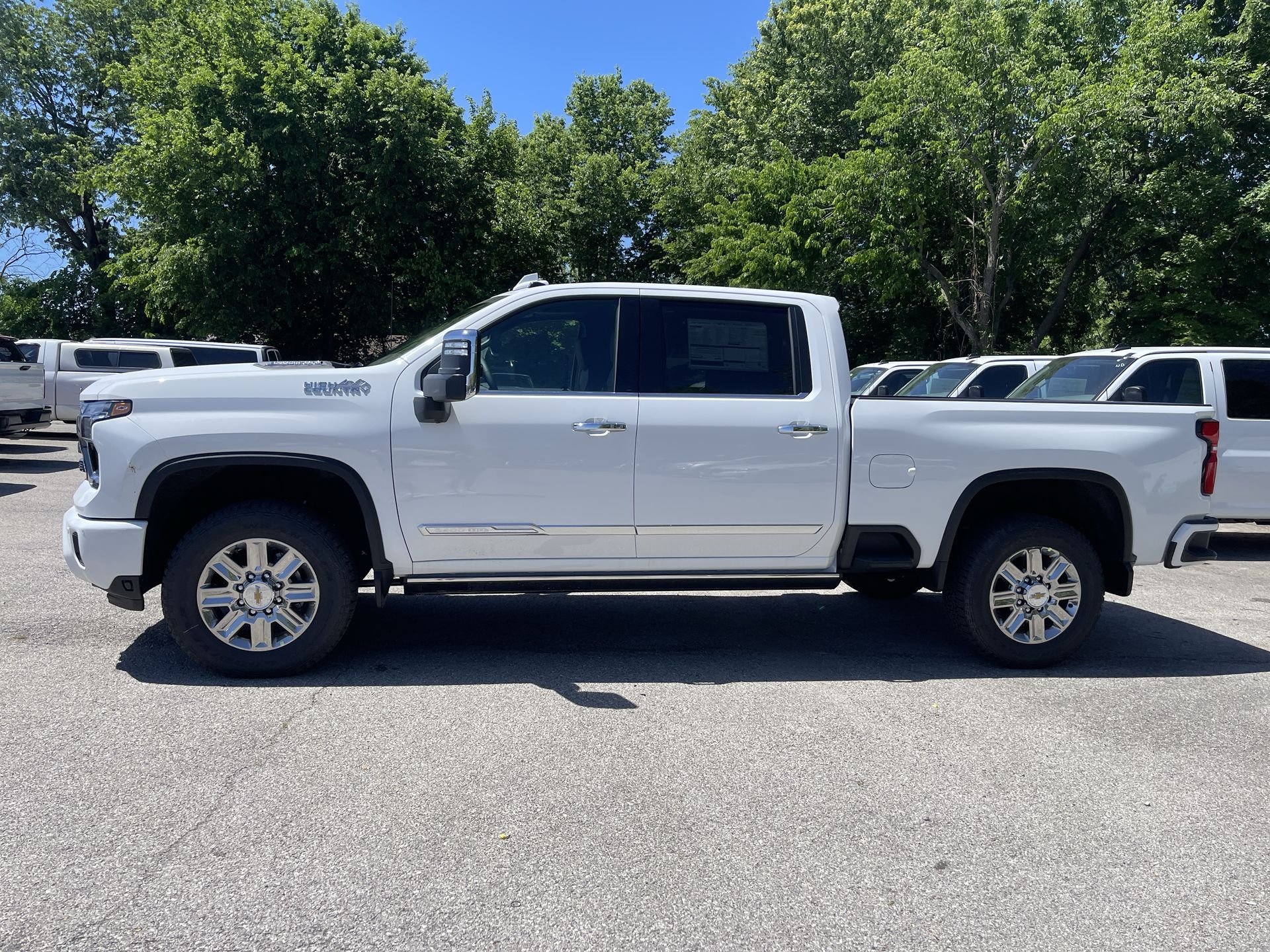 2026 Chevrolet Silverado 2500 HD High Country - Photo 11