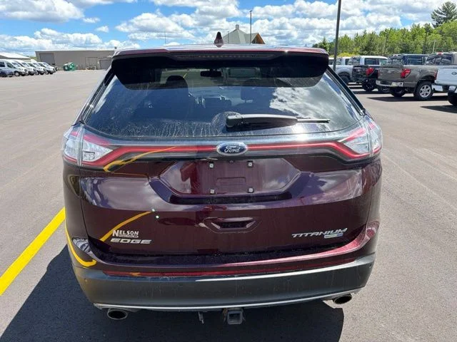 Used 2018 Burgundy Velvet Metallic Tinted Clearcoat Ford Titanium image 4