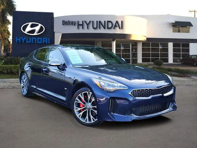 2020 Kia Stinger GT AWD's photo