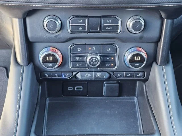 Used 2023 Summit White GMC AT4 image 31