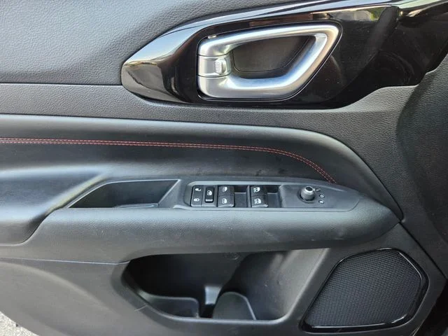 Used 2024 Black Jeep Trailhawk image 27