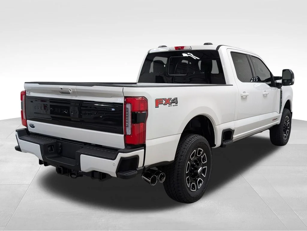New 2026 Star White Metallic Tri-Coat Ford F-250® Platinum® image 27