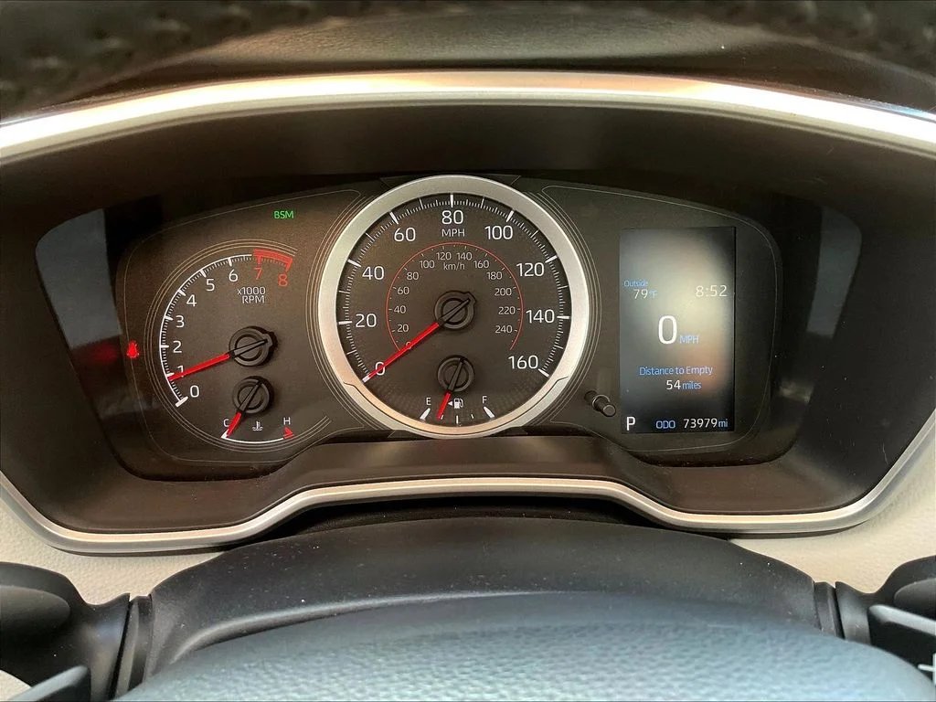 Used 2019 Midnight Black Metallic Toyota SE image 13