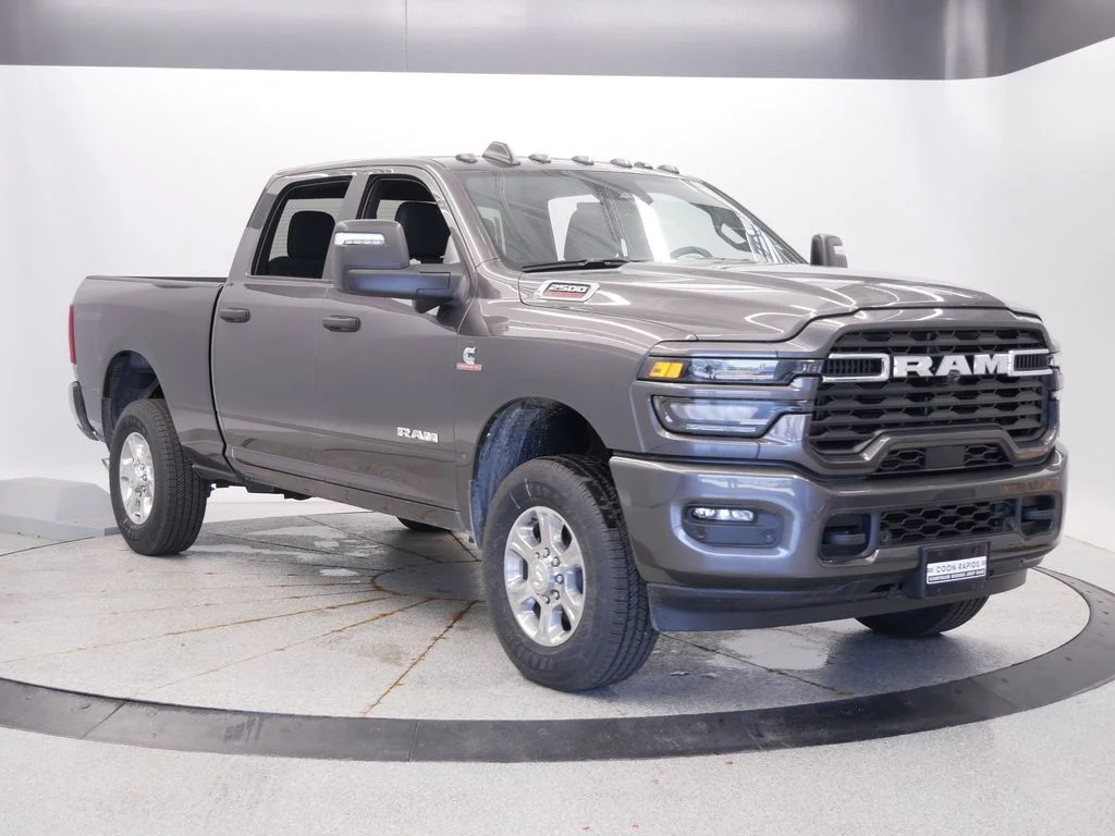 New 2026 Granite Crystal Metallic Clear-Coat Exterior Paint Ram Big Horn image 9