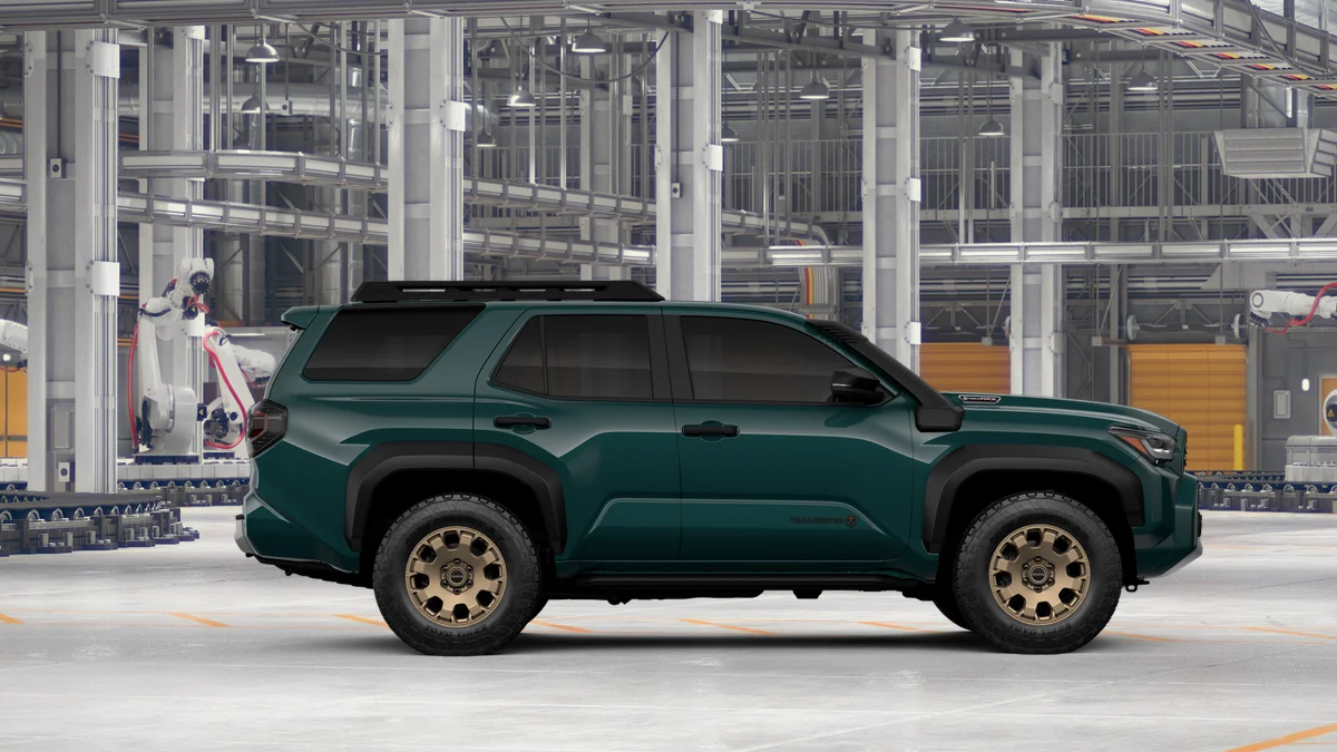New 2026 Everest Toyota 4Runner Trailhunter image 14