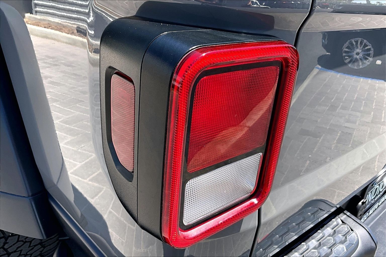 Used 2021 Gray Jeep Rubicon image 29