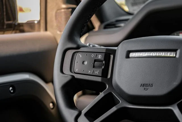 New 2026 Borasco Grey Land Rover X-Dynamic SE image 21