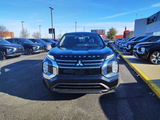 New 2026 Black Mitsubishi ES image 2