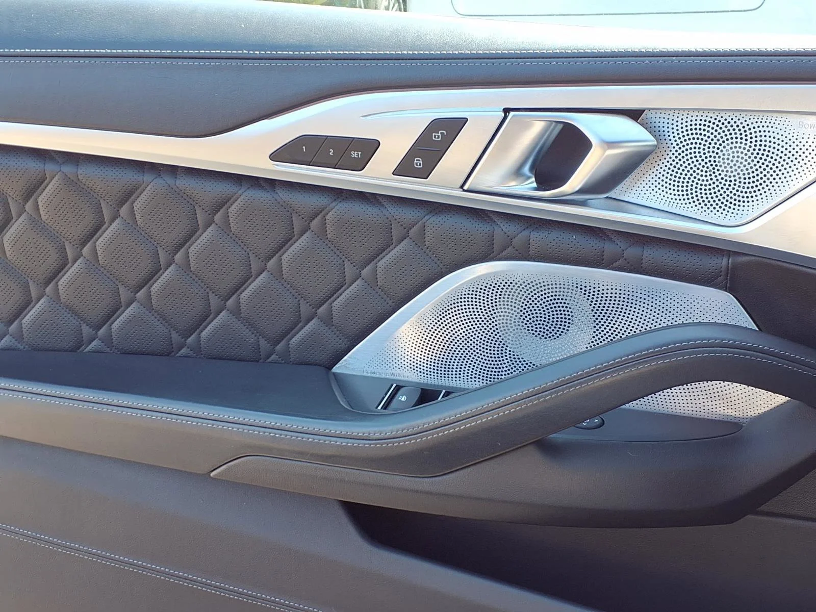 Used 2020 Black Sapphire Metallic BMW Base image 19
