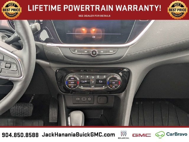 Used 2023 Red Buick Essence image 19