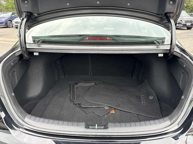 Used 2023 Black Kia LXS image 29