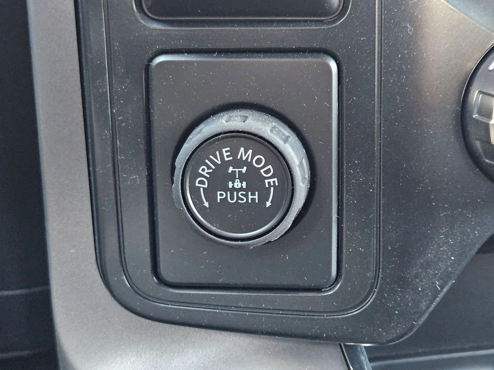 New 2026 Avalanche Ford XLT image 19