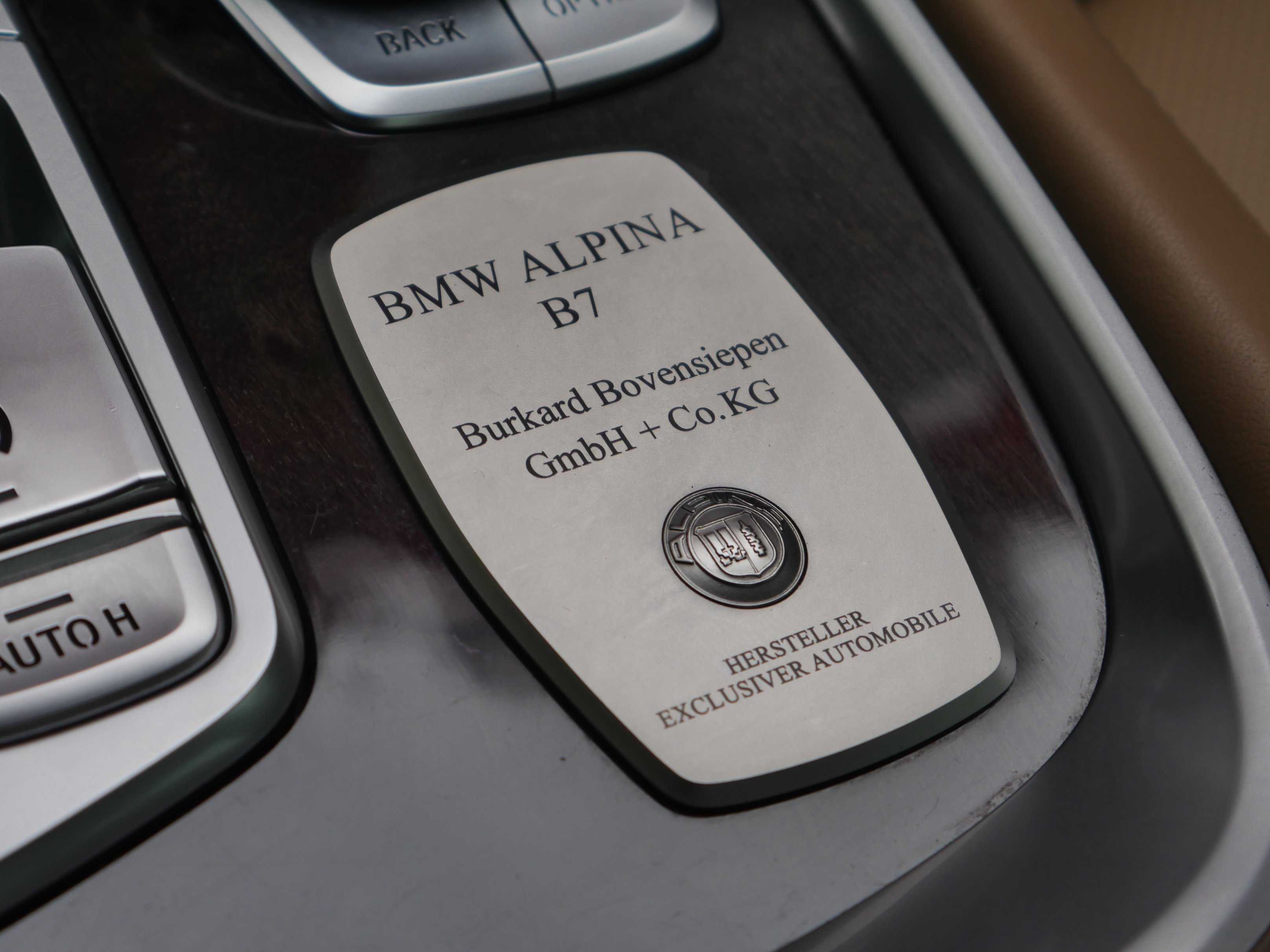Used 2017 ALPINA Blue Metallic BMW ALPINA B7 xDrive image 19