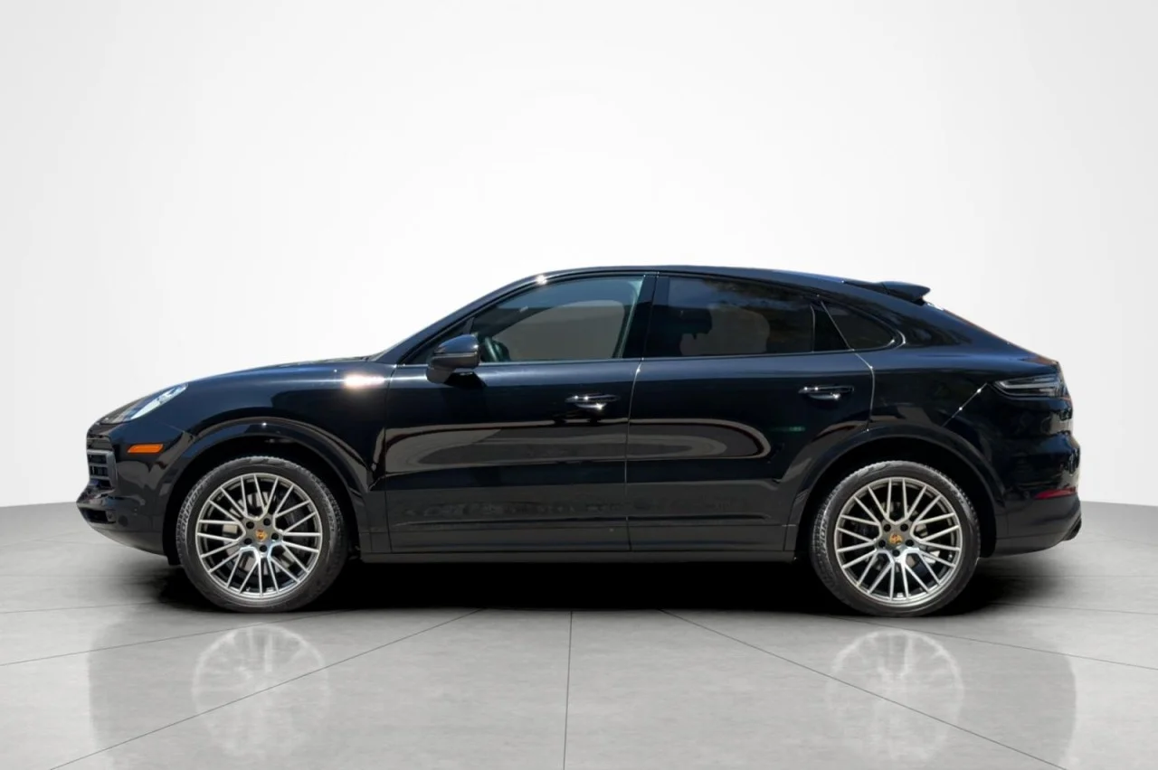 Used 2023 BLACK Porsche Platinum Edition image 2