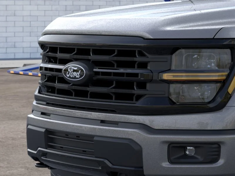 New 2026 Carbonized Gray Metallic Ford XLT image 17