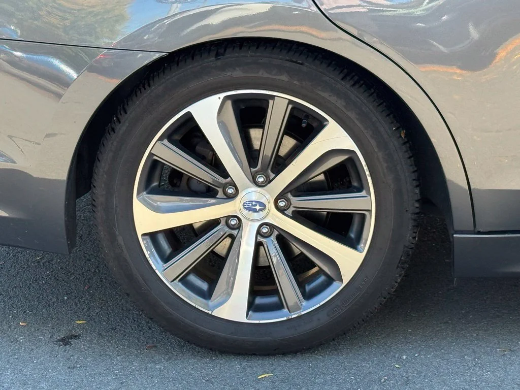 Used 2019 Magnetite Gray Metallic Subaru 2.5i image 7