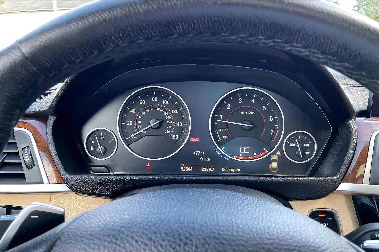Used 2018 Mediterranean Blue Metallic BMW 330i xDrive image 25