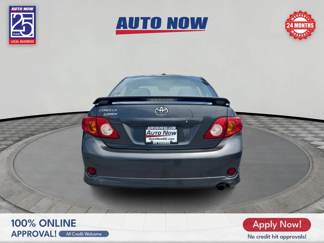 Used 2009 Magnetic Gray Metall Toyota S 4-Speed AT image 8