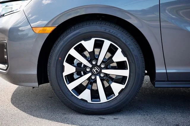 2026 Honda Odyssey EX-L - Photo 6