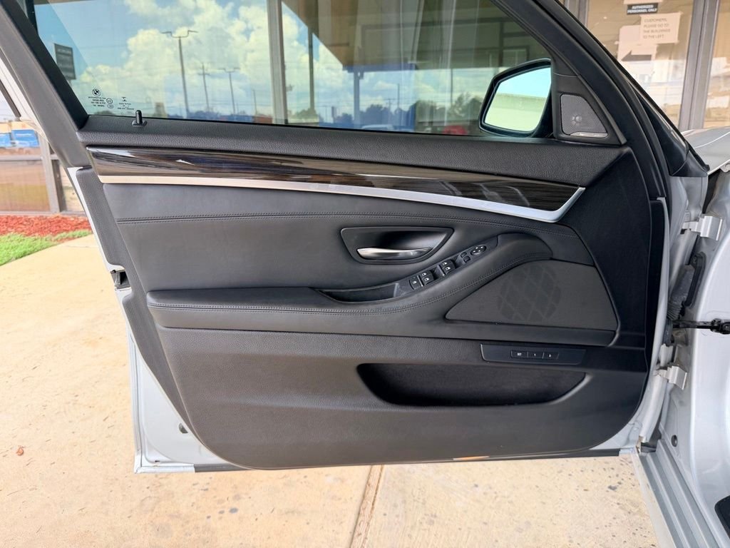 Used 2016 Silver BMW 535i image 11