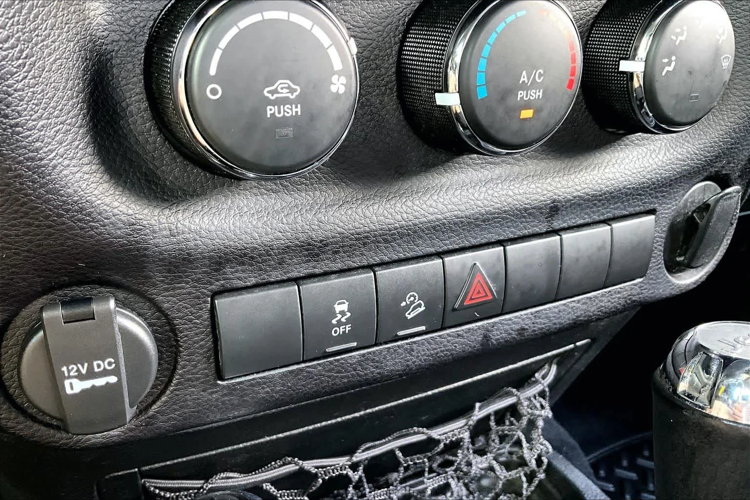 Used 2016 Black Clearcoat Jeep Sport image 34