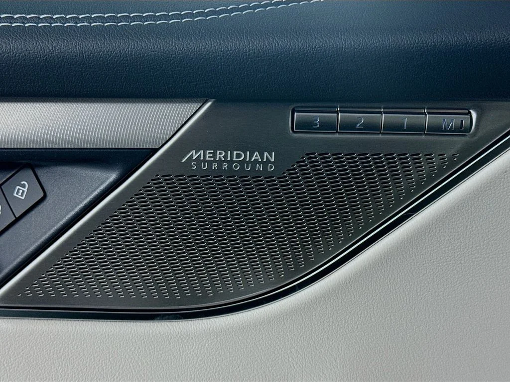 2026 Jaguar F-Pace R-Dynamic S - Photo 18