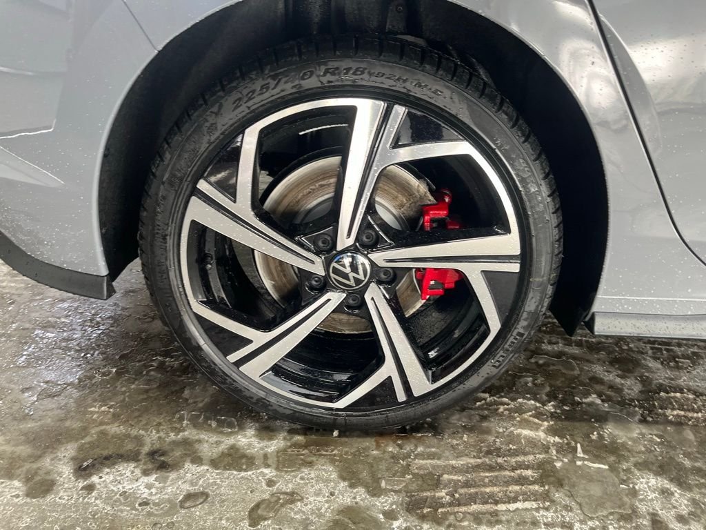 New 2026 Gray Volkswagen 2.0T SE image 30