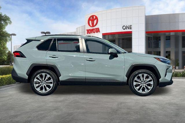 Certified Used 2022 LUNAR ROCK Toyota  image 3
