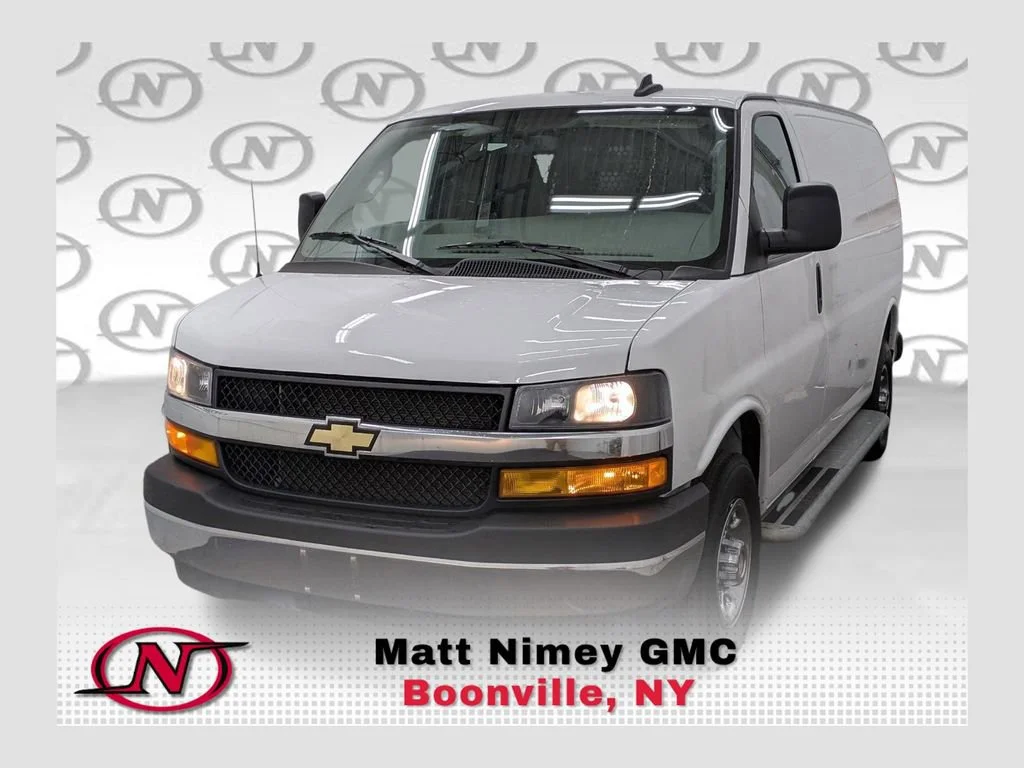 2024 Chevrolet Express 2500 1WT SWB's photo