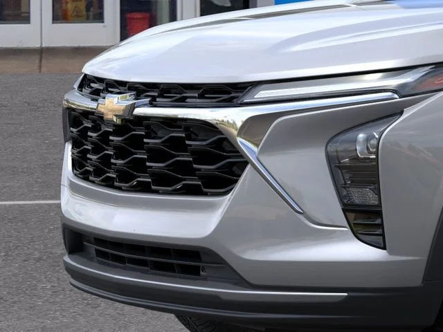 2026 Chevrolet Trax LT - Photo 13