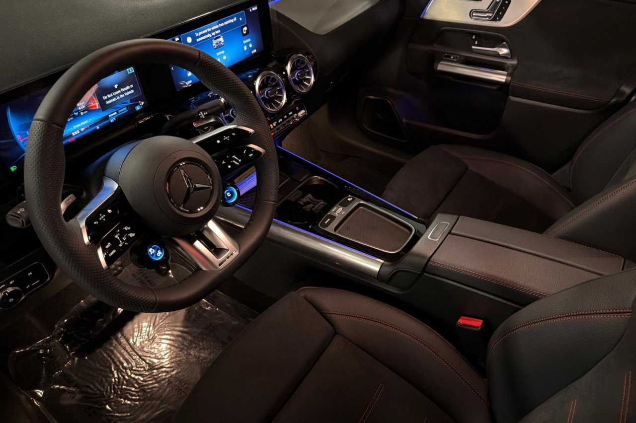New 2026 Mountain Grey Metallic Mercedes-Benz AMG® GLA 35 4MATIC SUV image 9