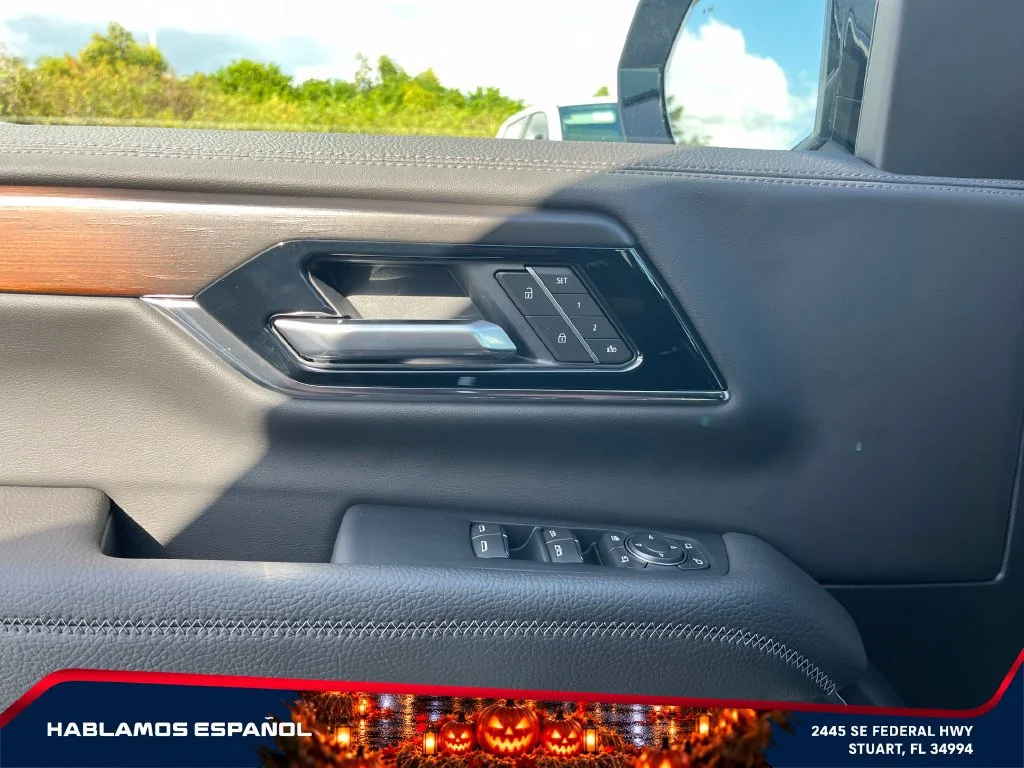 New 2027 Glacier White Tricoat GMC Denali image 23