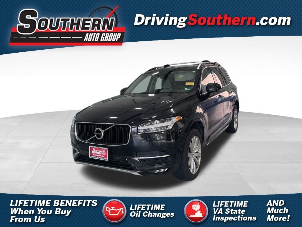 2017 Volvo XC90 Momentum