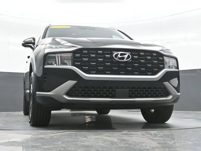 Used 2023 Black Hyundai SEL image 22