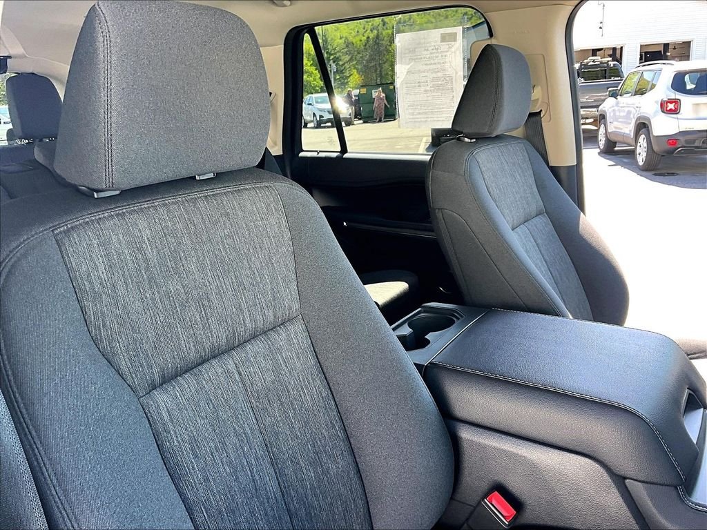 Used 2024 Black Ford XLT image 11