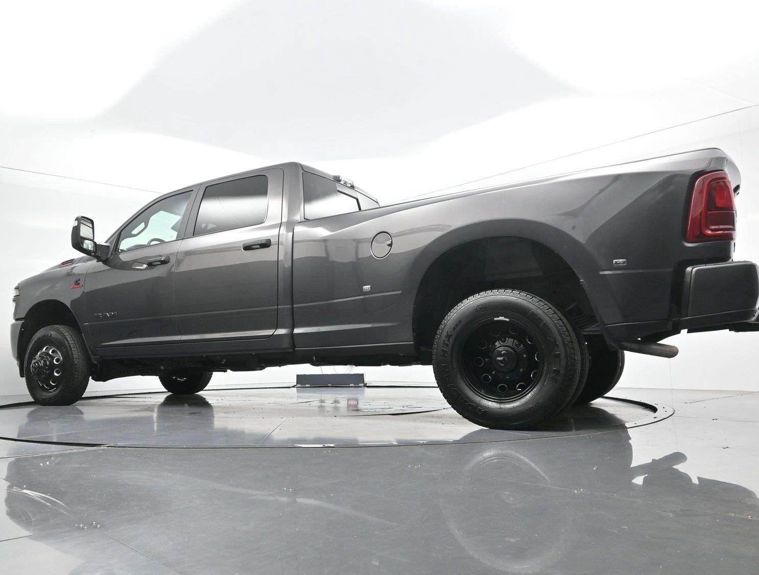 Used 2026 Granite Crystal Metallic Clearcoat Ram Big Horn image 45