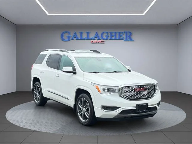 2017 GMC Acadia Denali AWD's photo